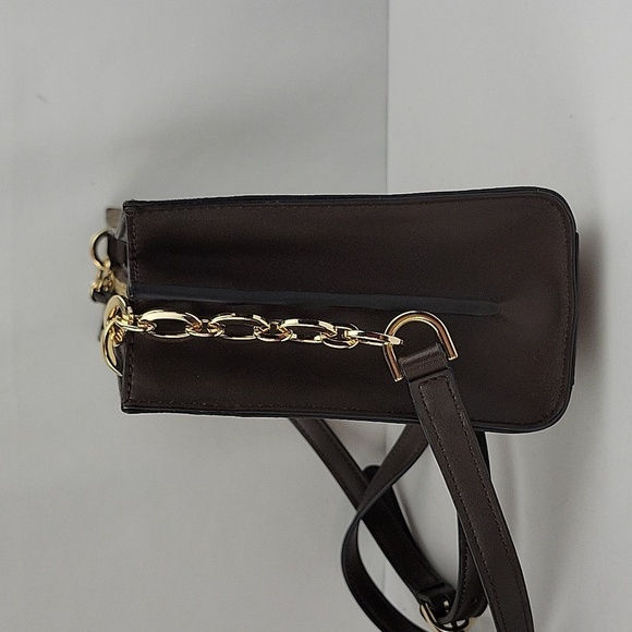 Calvin Klein XBody Bag Tan & Brown Signature Print - Picture 7 of 16